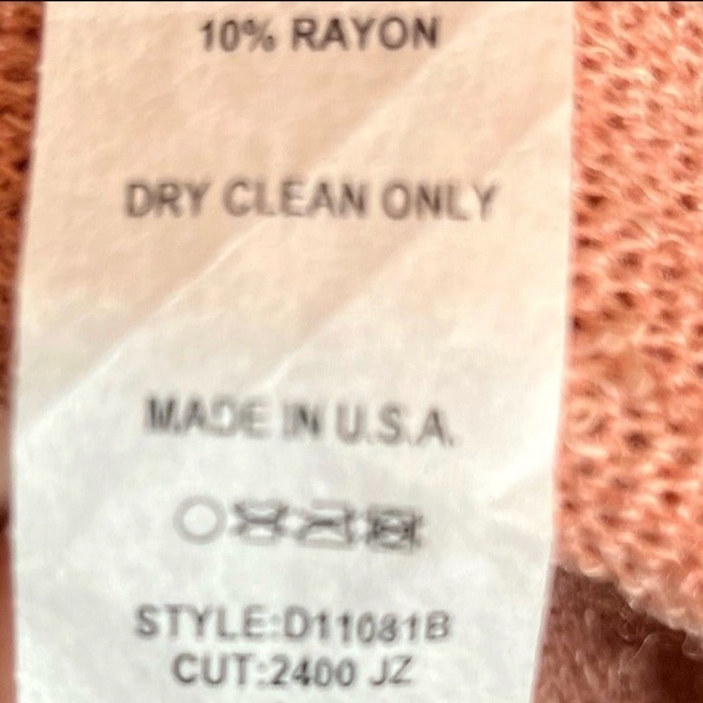 Open front Robe by Maverick the Collection nwt size large - Picture 5 of 5
